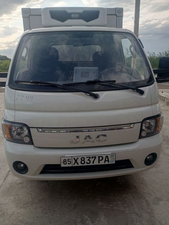 Jac xoladelnik avtomobili — 1