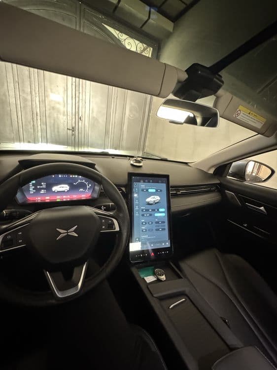 Xpeng g3 520 km xittoy tesla — 2