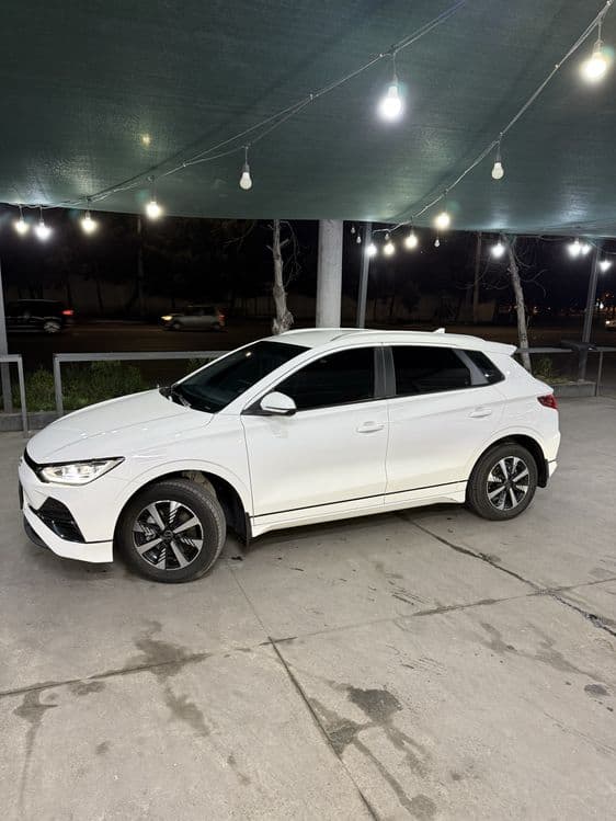 BYD E2 Luxury 2023 — 3