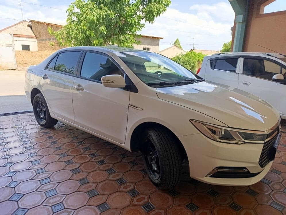 BYD qin plus 2023 — 2