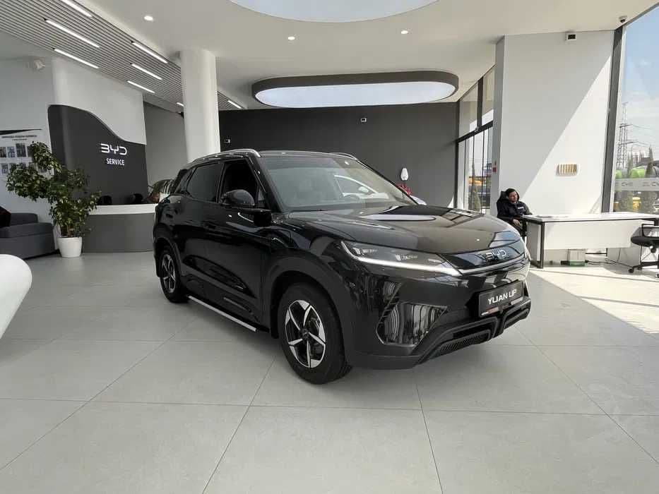 Byd yuan up smart drive — 7