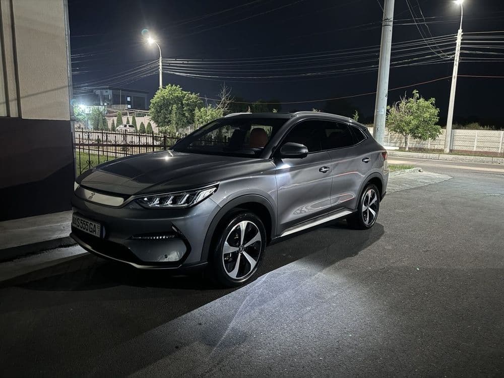 BYD song plus flagship — 1