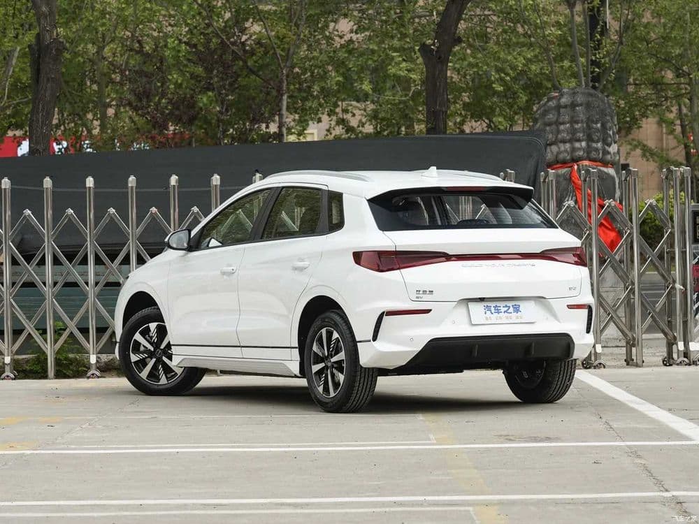BYD E2 0 PROBEG 2026 — 5