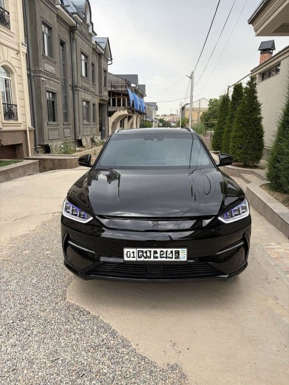 Byd song plus flagship — 3