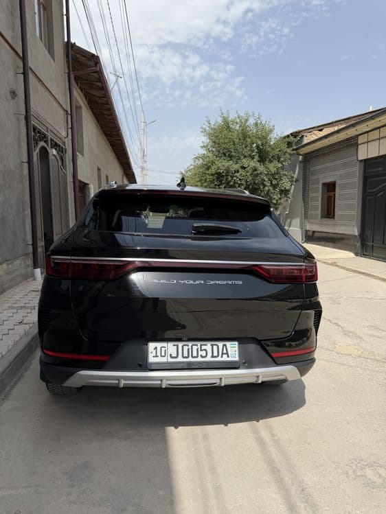 BYD Song Plus 505 Flagship EV 2022 Qora — 4