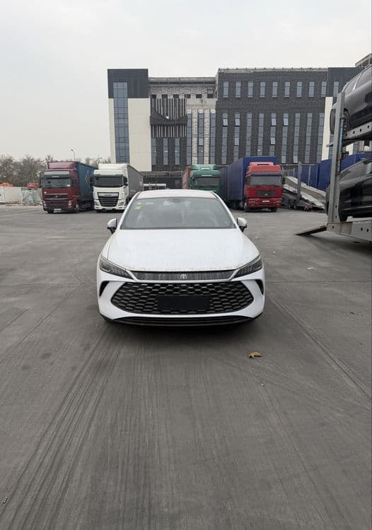 arenda bvd chazori akasi byd qin bez prabeg  gbrid zapas xod 2000 km — 4