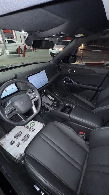 BYD yuanUp Full 401 km — 5