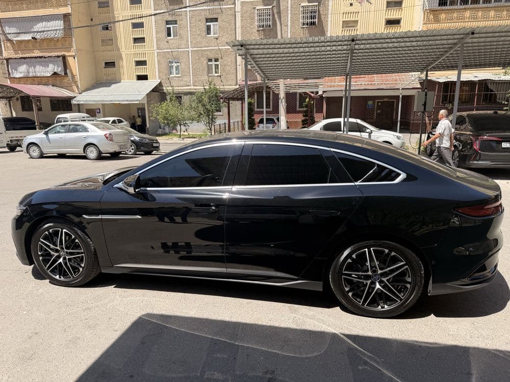 BYD HAN 2024 restaling — 2