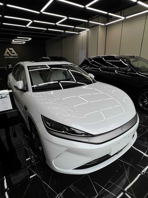 BYD Qin L EV 2025 Naxt va nasiyaga — 2