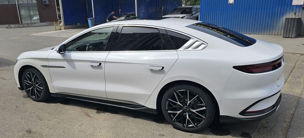 BYD HAN 2023й. 3.9s 2двигателя 610км. Бир кул узимики, ок ранг. Тозза — 7