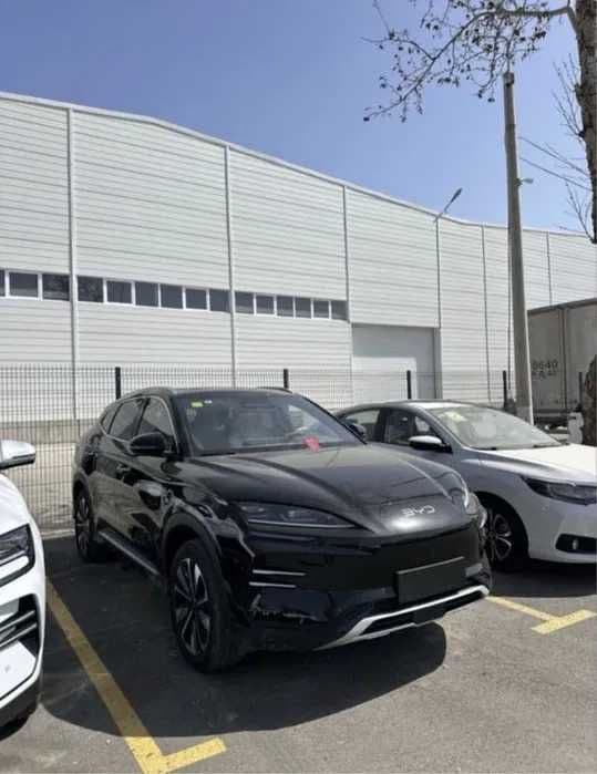 BYD Song Plus Champion 605 km | 7 700 km | Smart Drive — 4