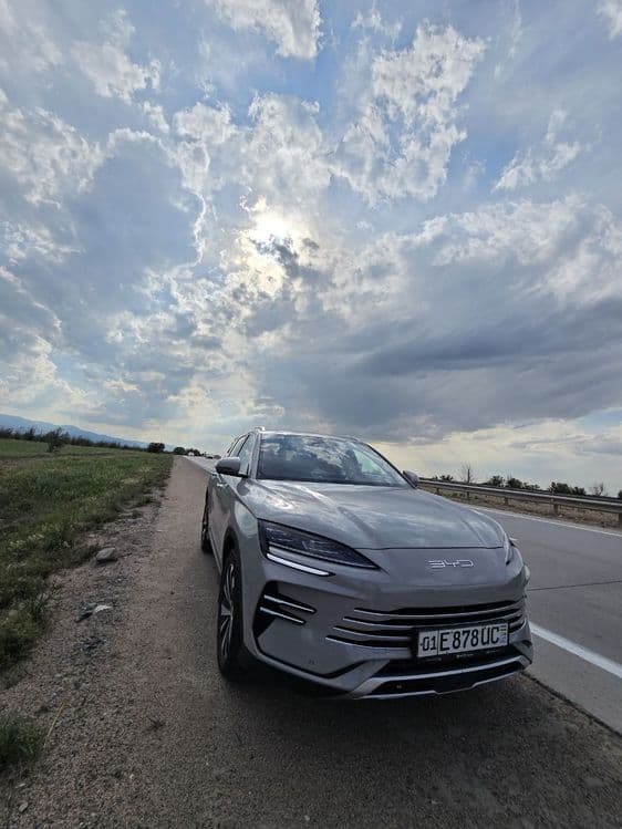 Nardo grey BYD Champion гибрид 150км 2024 чёрный салон — 1