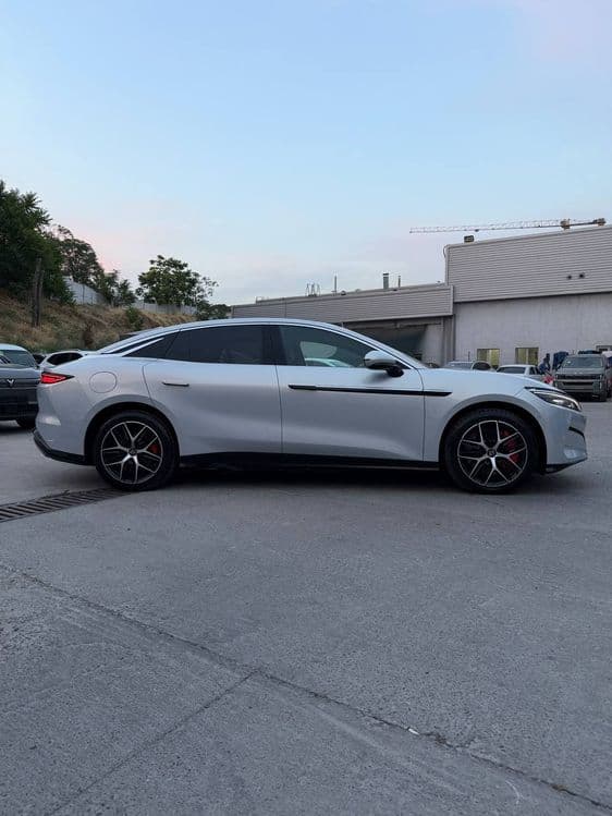 BYD Han L. AWD 3-pozitsia. Zeekir 001. Malibu xl. Kushandasi. — 3