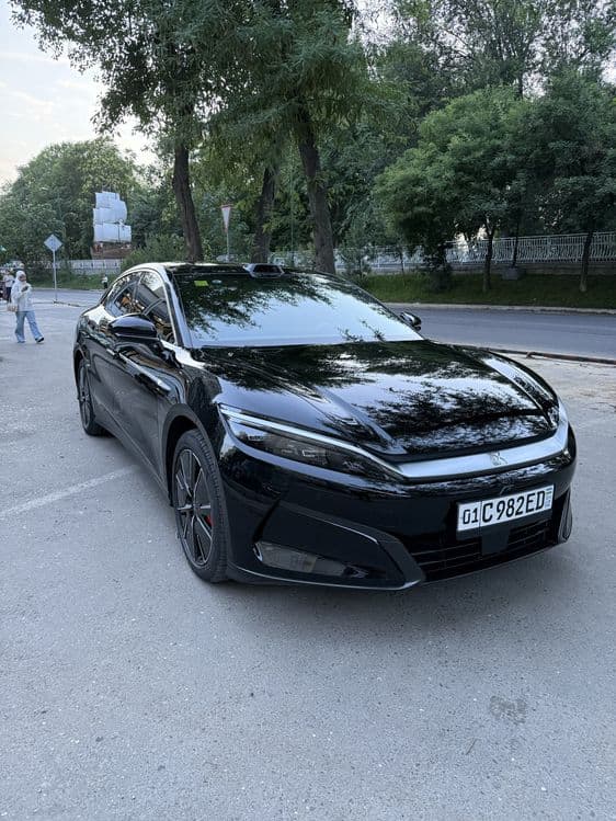 BYD Han L 701 elektro — 3