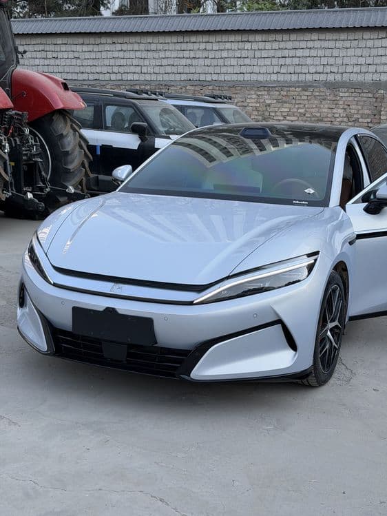 Byd han L 1101ot kuchu full