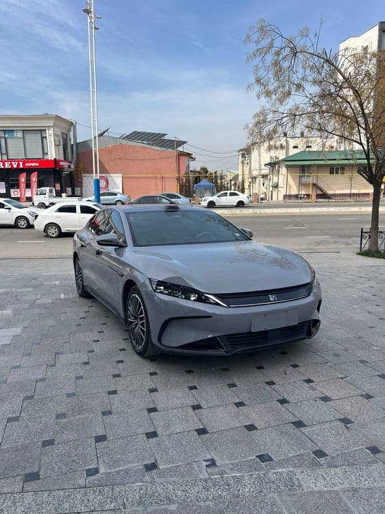 BYD Han 2025 Lidarli 701 km 9.200 km yurgan — 1