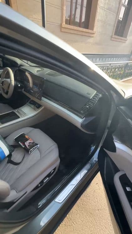 Byd Han 635 yili 2025 — 4