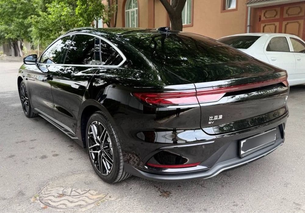 BYD han 635km 2025 йил — 3