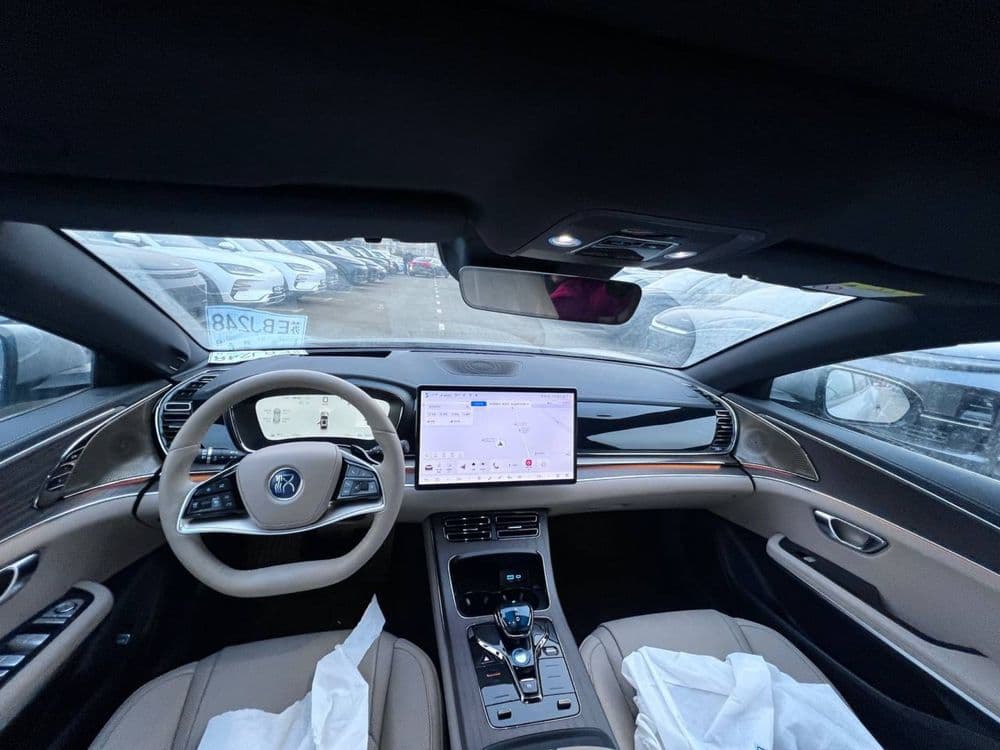 BYD HAN 701 Lidarli 2024 yil — 4
