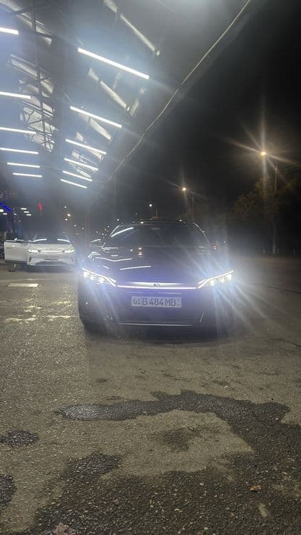 BYD han 3,9 awd dual mator — 4