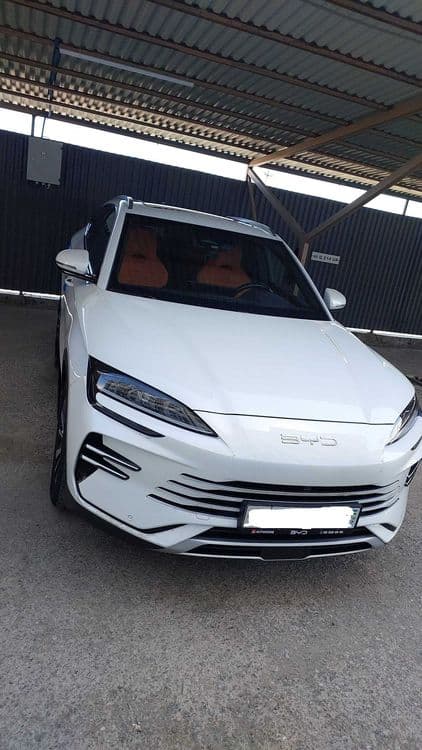 BYD byd song plus dm i champion 150km flagship — 1
