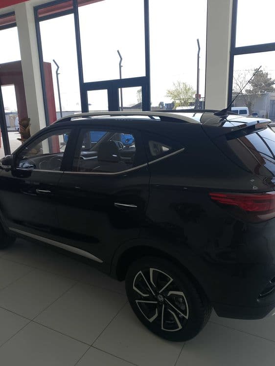 MG ZS-Красовер паркетнинг — 3