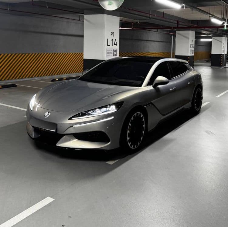 Denza z9 gt EV 4WD 2025 йил — 1