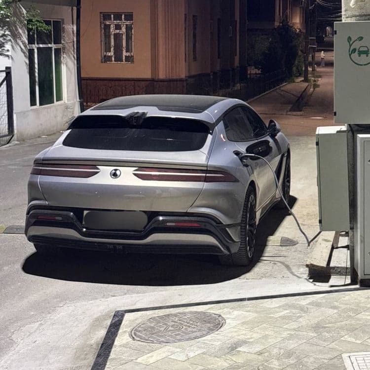 Denza z9 gt EV 4WD 2025 йил — 3