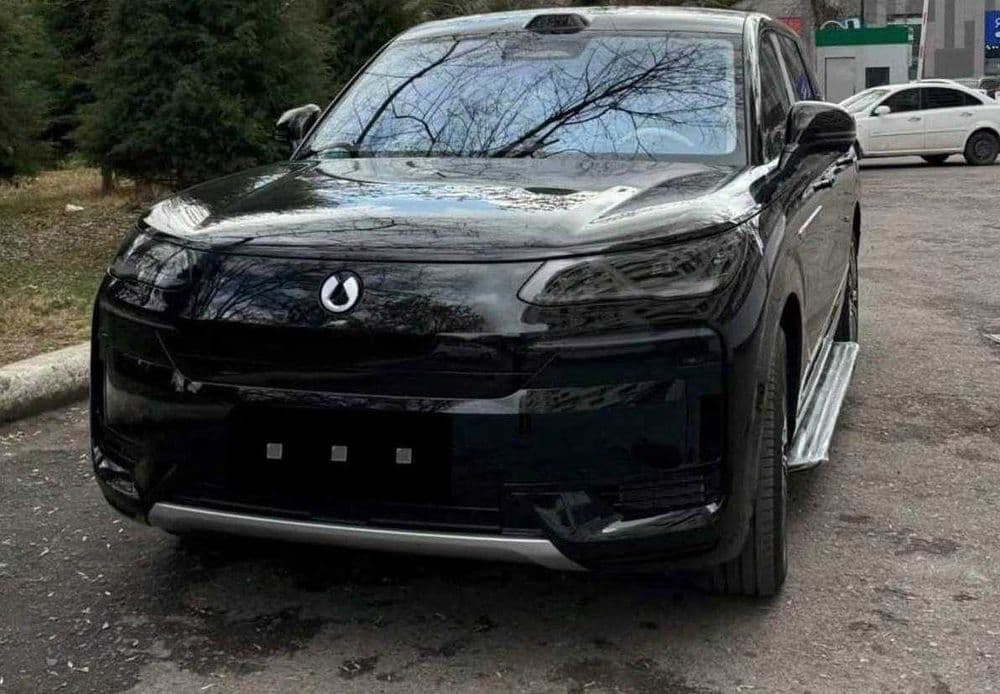 Denza N9 2025 Full komplektatsiya to‘liq bron plonka qilingan tayyor