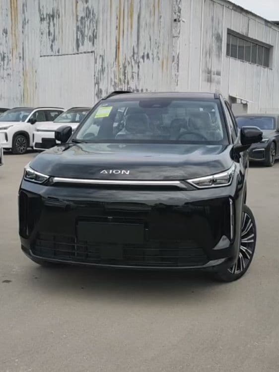 Gac Aion i60, гибрид, 2026, топовая комлектация