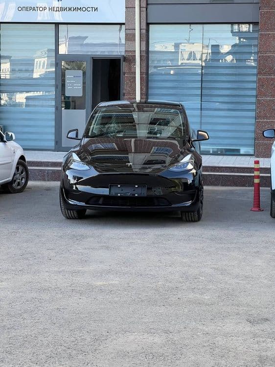 Tesla modal Y  new — 2