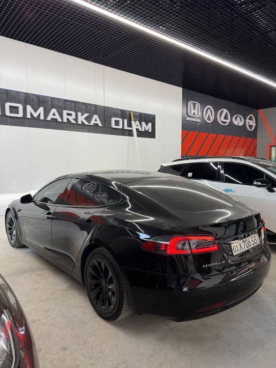 Tesla model s 75 — 2