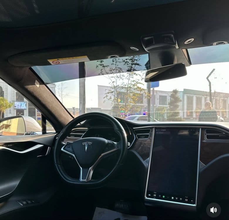 Продаётся или возможен обмен Tesla S — 4