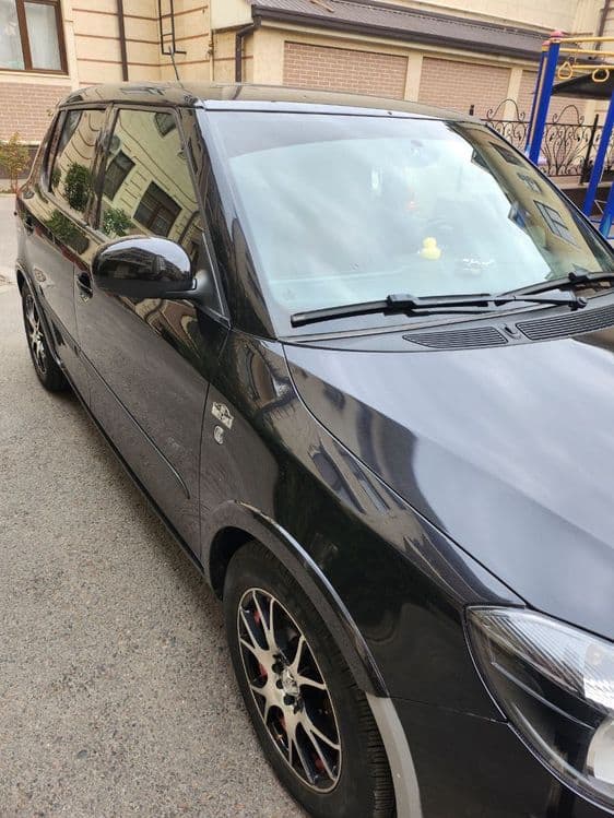 Срочно продается Skoda Fabia — 2