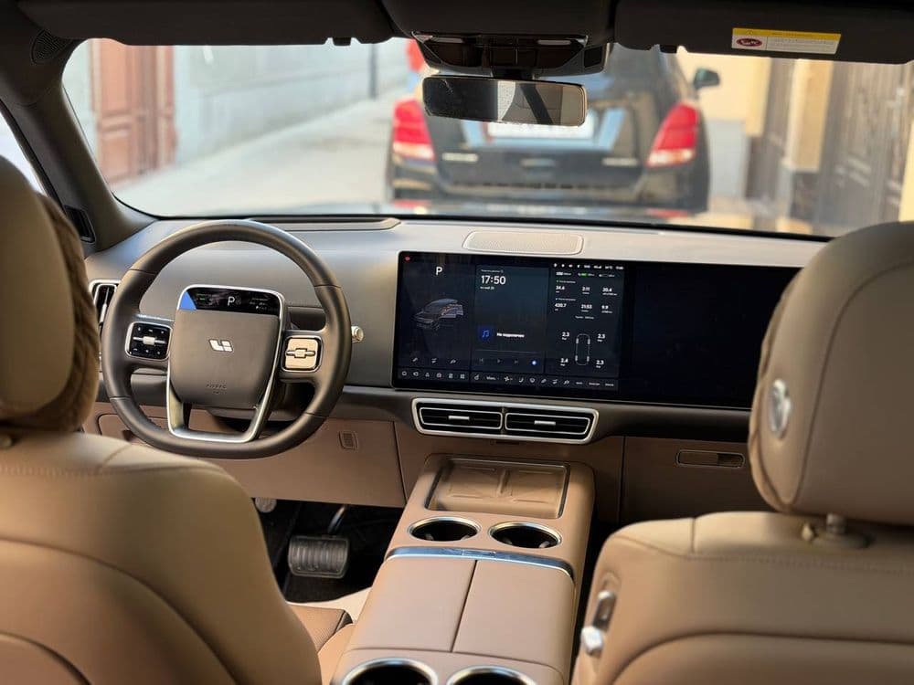 Lixiang 9 ultra restyling 2026 model — 4