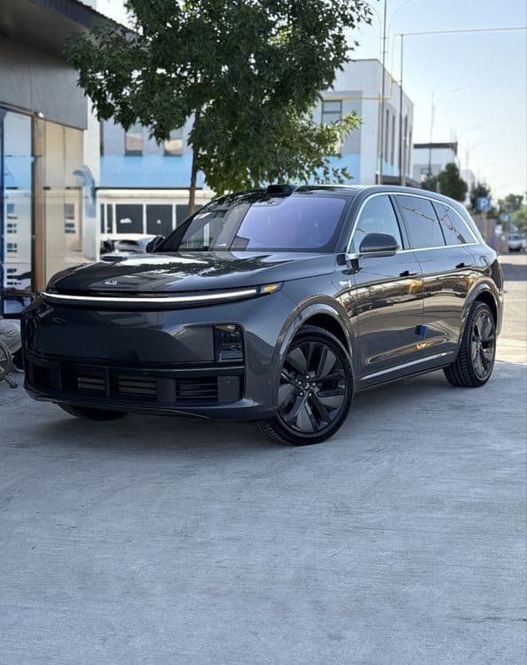 Lixiang L7 Ultra 2025 — 1