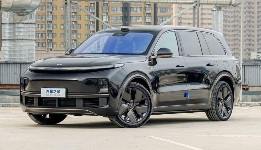 Lixiang L9 ULTRA обновлённый модель оранжевый салон — 1