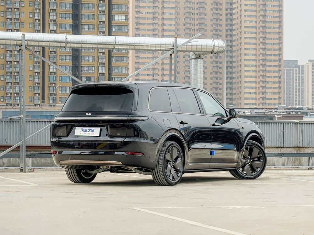 Lixiang L9 Ultra 2026 Оранж салон рестайлинг — 3
