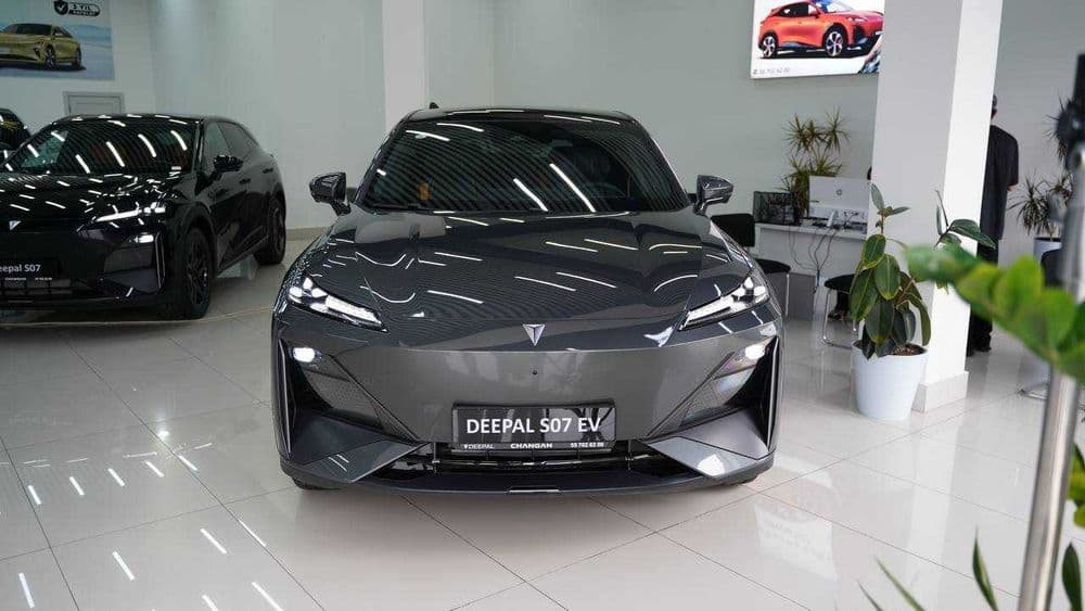 электрический кроссовер DEEPAL S07 EV — 1