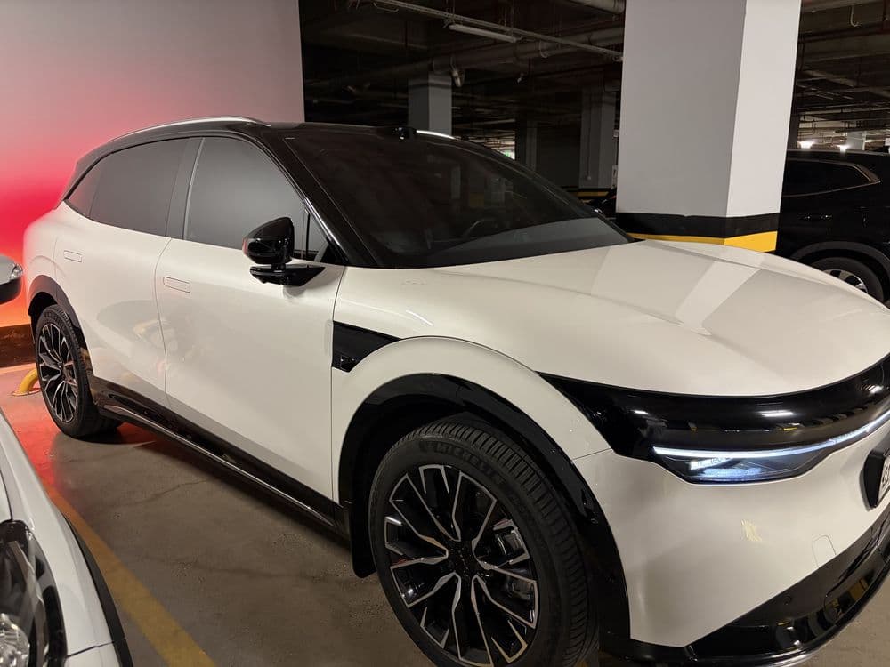 Zeekr 7X 2025 75kw — 4