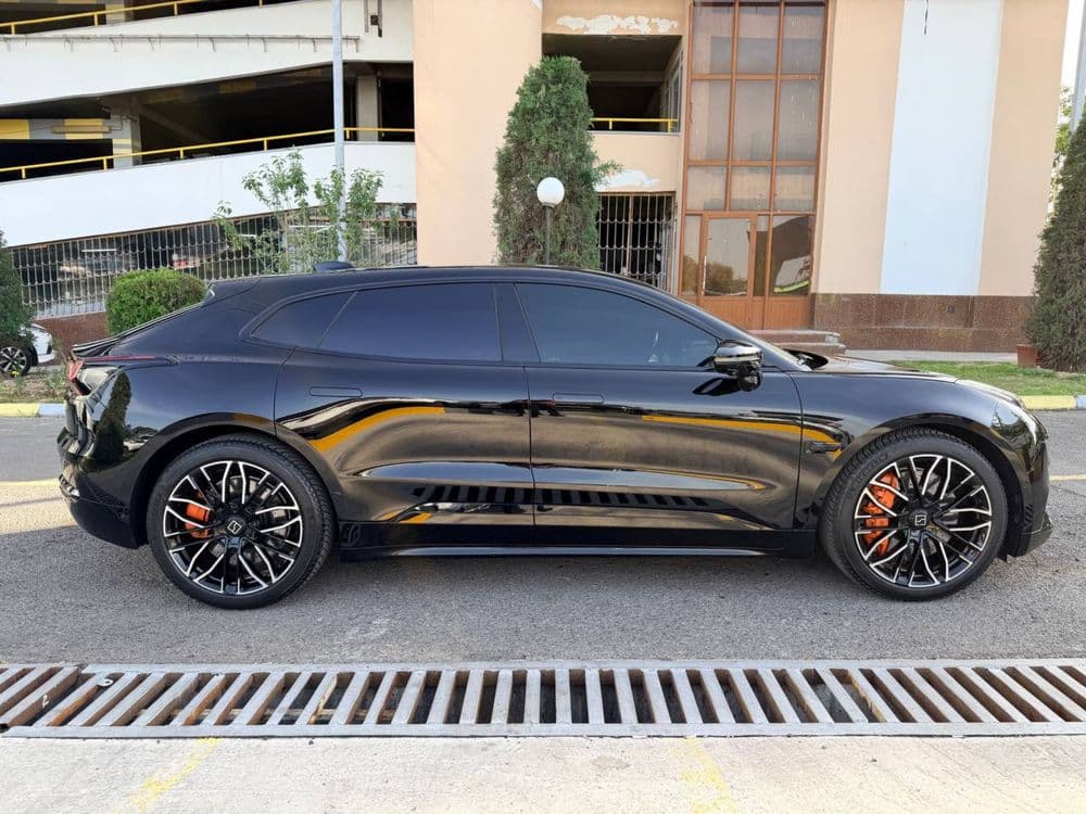 Zeekr 001 Z Sport — 3