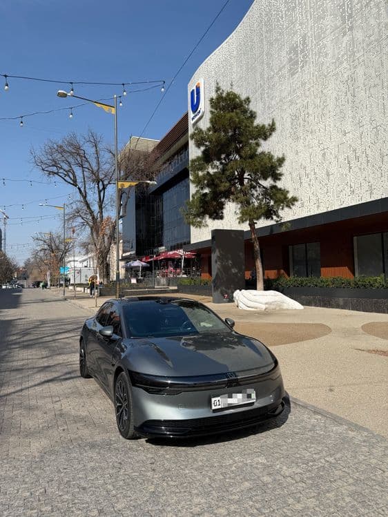 Продается Zeekr 007, 100кв батарея, 2 матор — 1