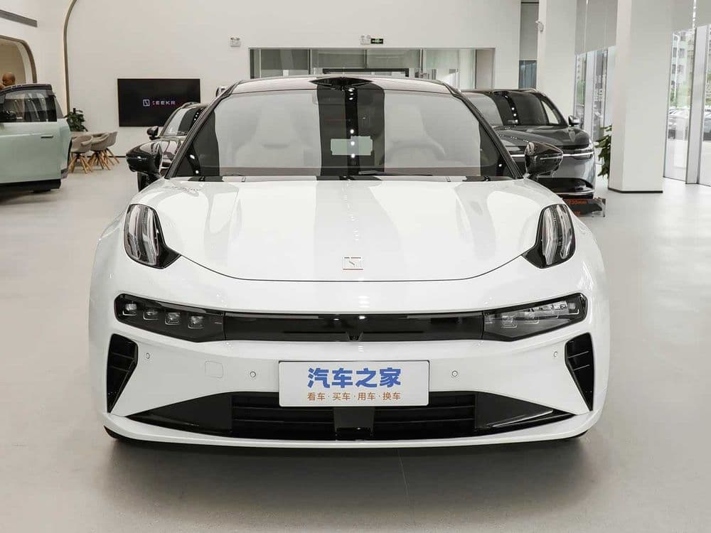 Zeekr 001 me 4wd 100kwh Naqd va Halol nasiya — 2