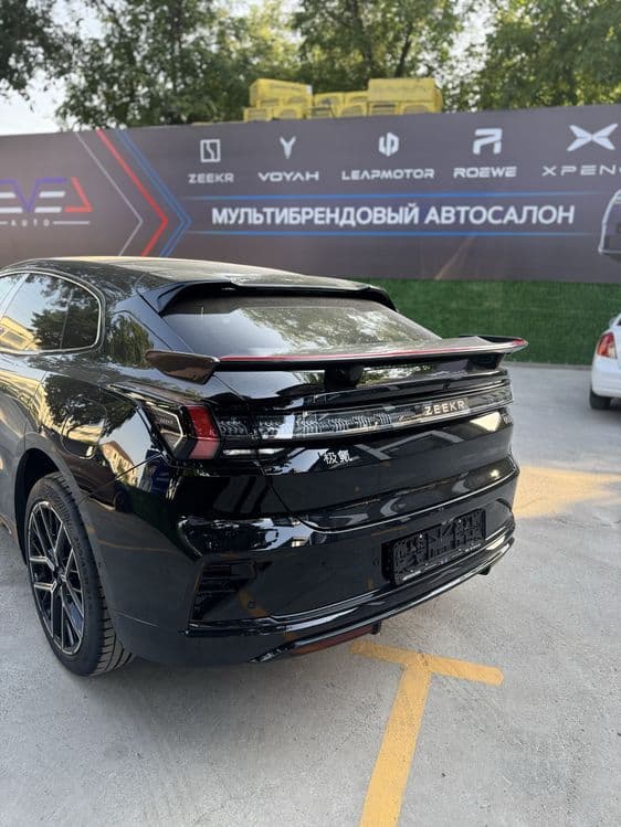 Zeekr 001 full карбон р21 — 2