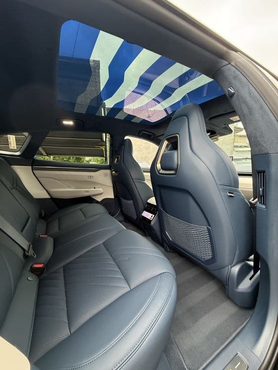 Zeekr 001 You Z Sport 2025 restyle — 7