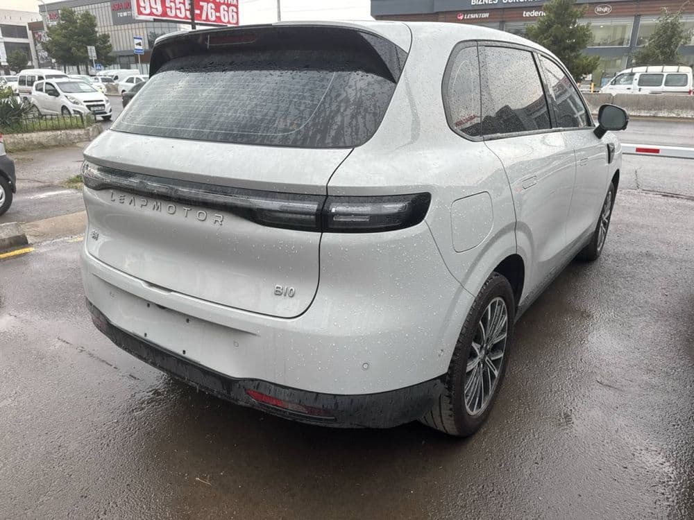 leapmotor b10 2025 Full — 4