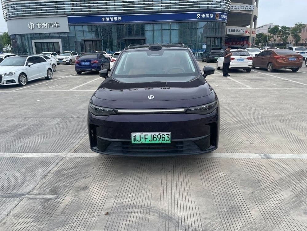 Leapmotor C16 extended 200 intelligent — 1
