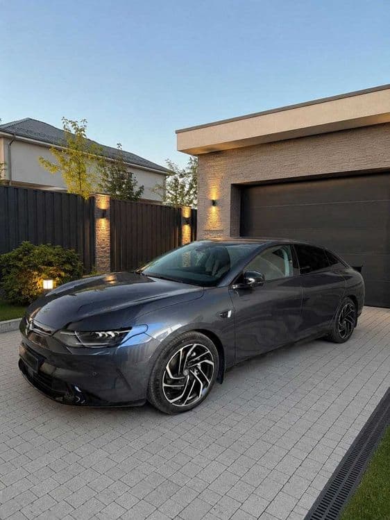 Leapmotor C01 EV 625 km 2025 год — 4