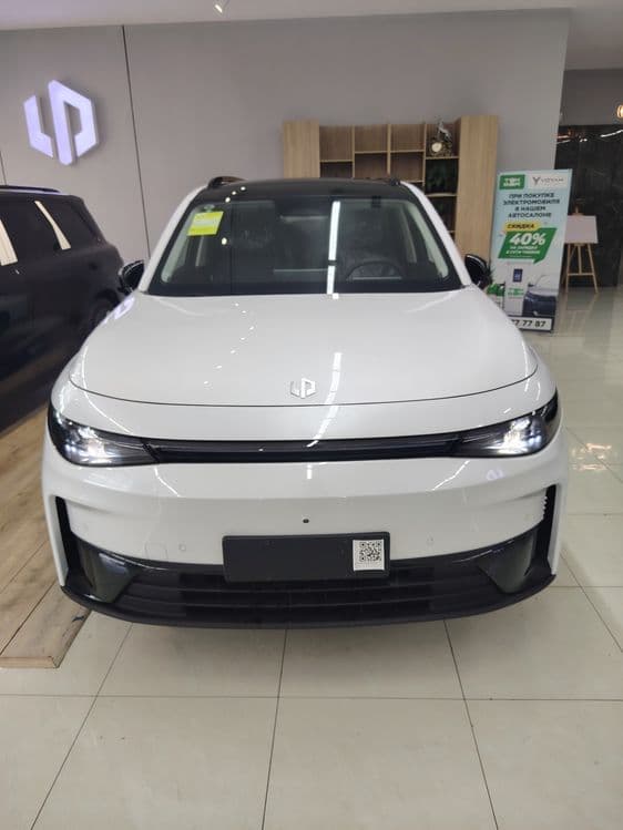 Leapmotor C16 hybrid 200km premium 6FP — 2