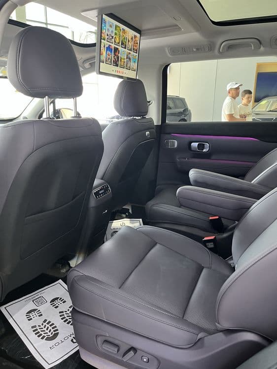 Leapmotor C16 280km Gibrit Full Qora/qora — 3